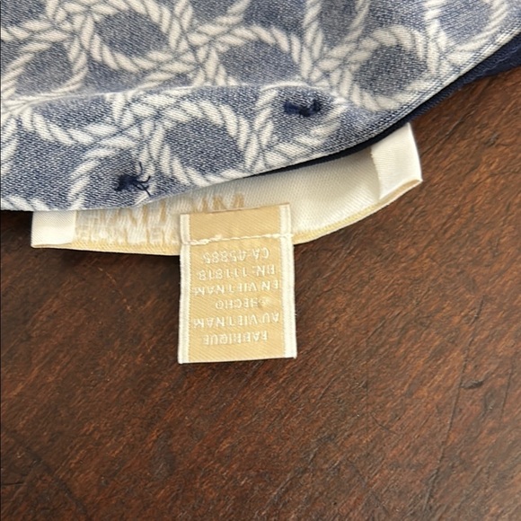 Michael Kors Blue Midi Dress with Crew Neck and Raglan Sleeves - Picture 11 of 11